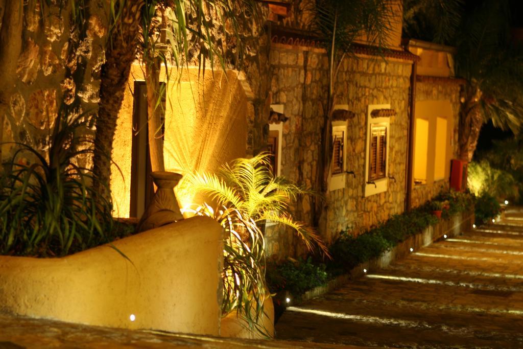 Villaggio Garden Park Marina di Camerota Bagian luar foto
