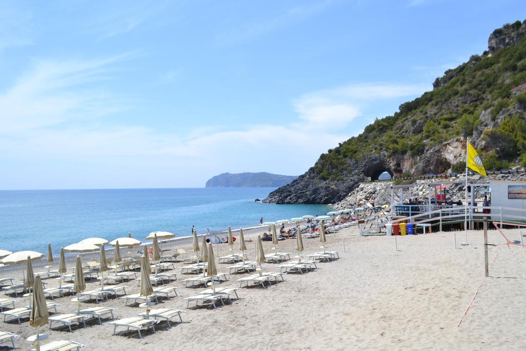 Villaggio Garden Park Marina di Camerota Bagian luar foto