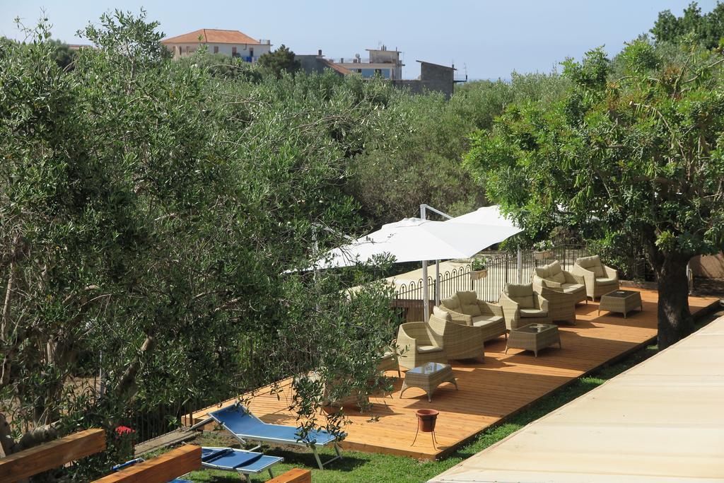Villaggio Garden Park Marina di Camerota Bagian luar foto