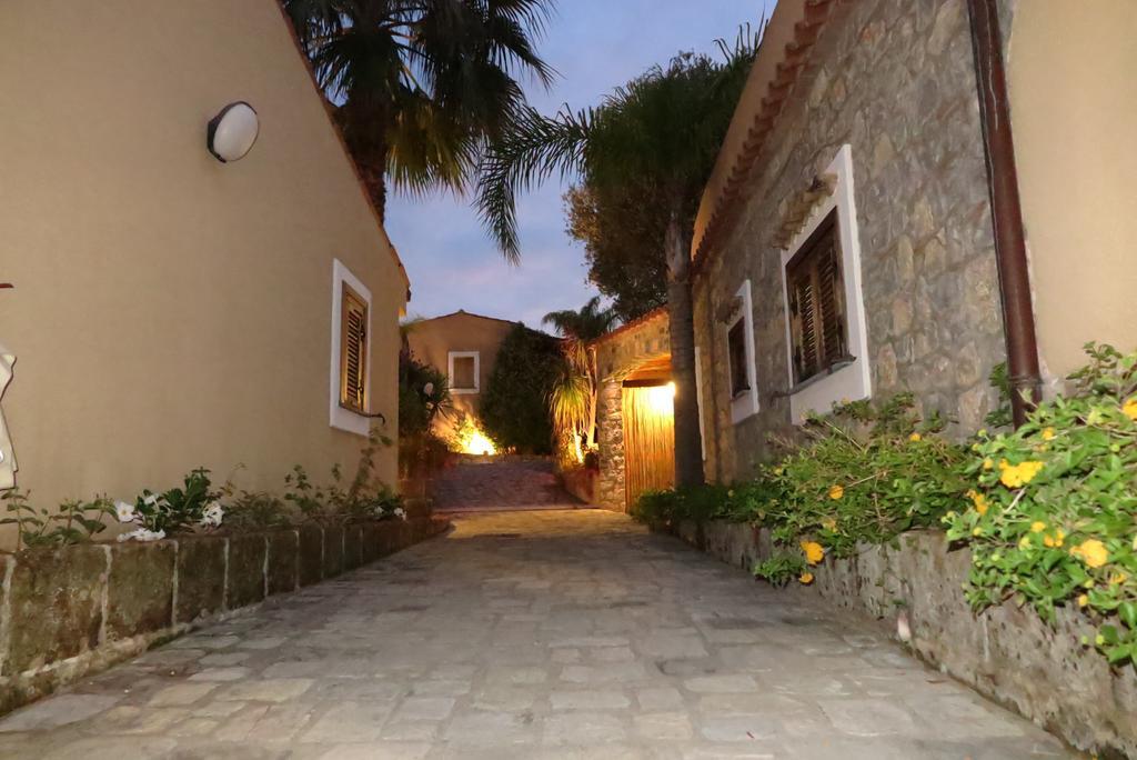 Villaggio Garden Park Marina di Camerota Bagian luar foto